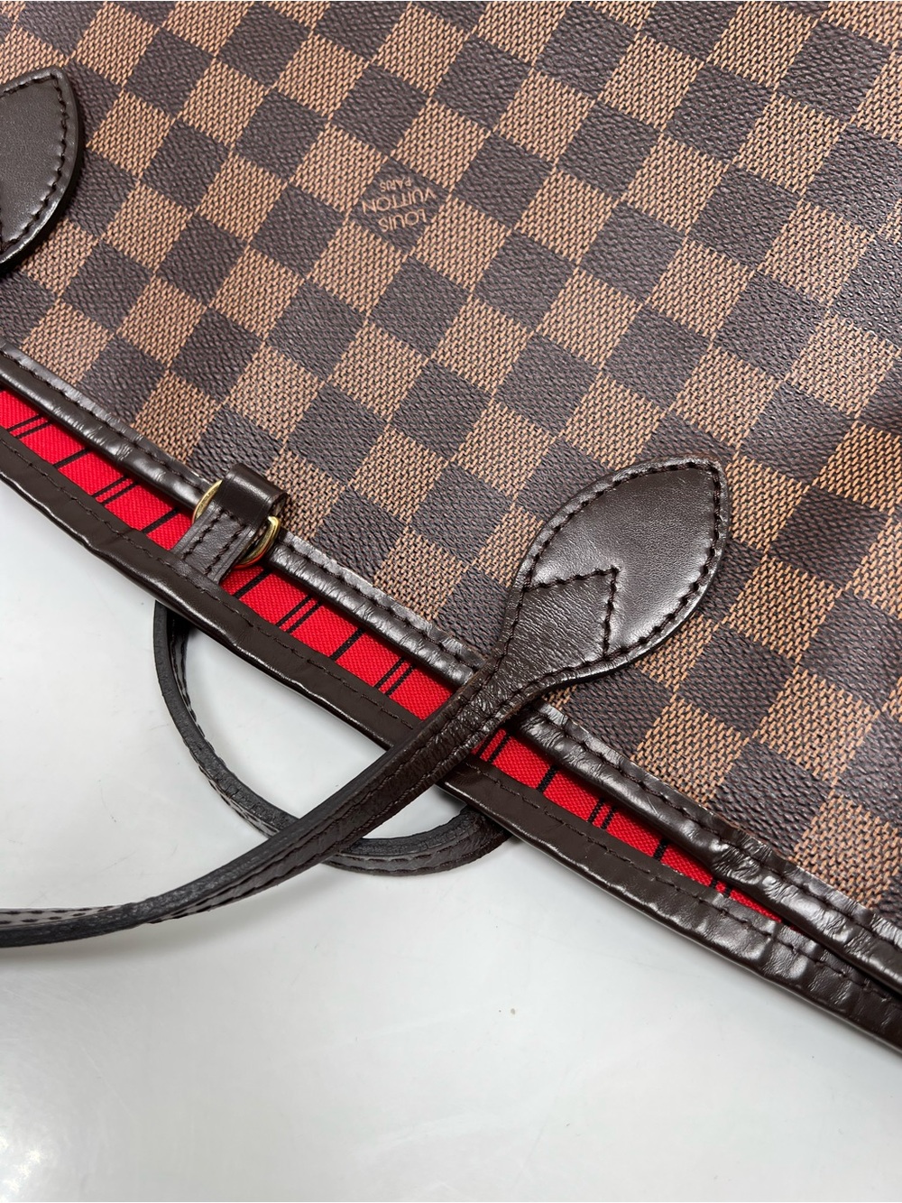 Louis Vuitton Neverfull Damier Ebene MM - Picture 8 of 13